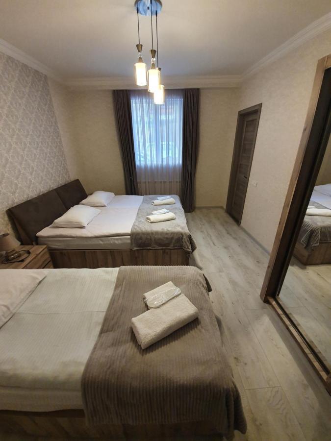 Гостевой дом Kazbegi Guide Экстерьер фото