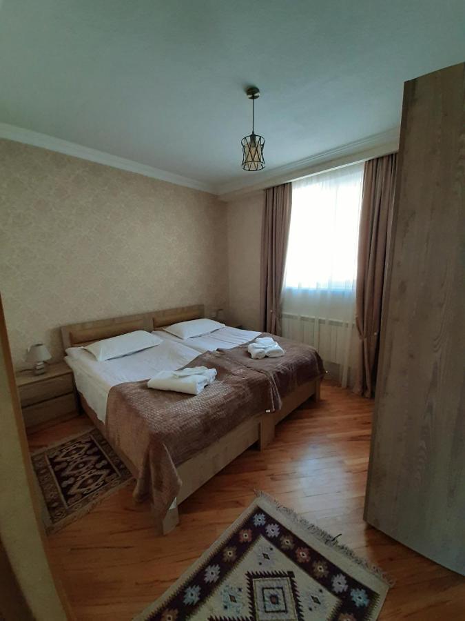 Гостевой дом Kazbegi Guide Экстерьер фото